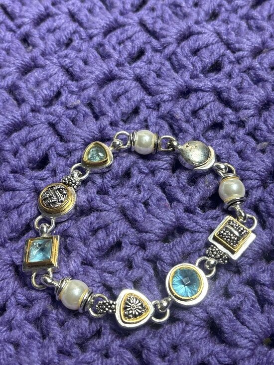 Jewelry - Silvertone Goldtone Blue Rhinestone Faux Pearl Bracelet 8 inches Long Magnetic